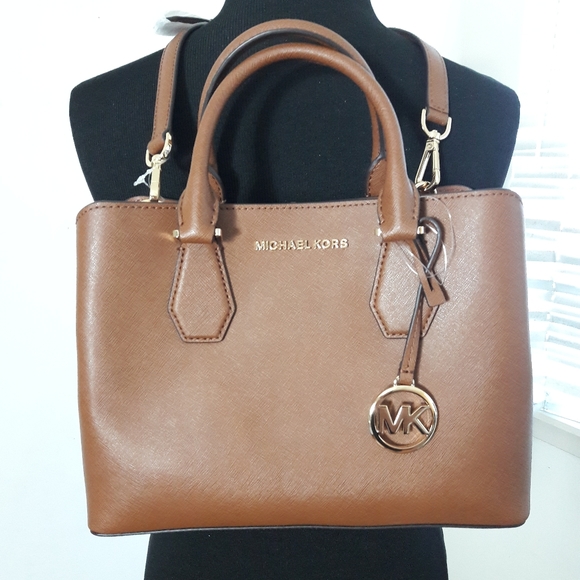Michael Kors Handbags - Michael Kors Camille Brown Leather Sarchel